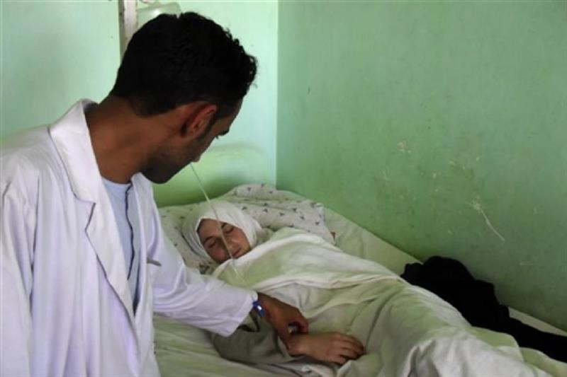  Hospitalized schoolgirl in Afghanistan