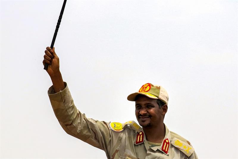  Mohamed Hamdan Daglo, commander of the Rapid Support Forces (RSF) paramilitaries