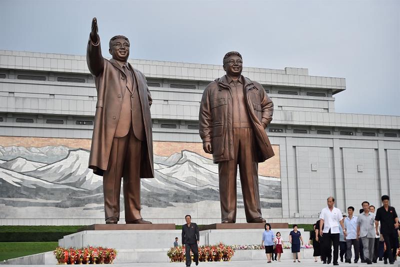 The statues of late North Korean leaders Kim Il Sung and Kim Jong Il at Mansu Hill as North Korea 