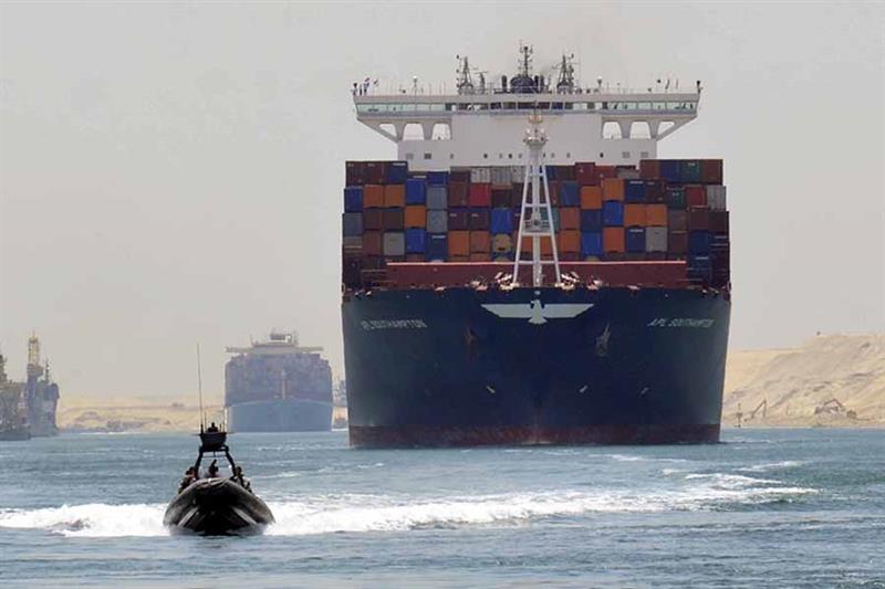 Record Suez Canal revenues 