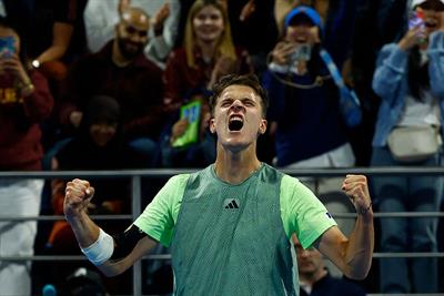 Tennis: Murray beaten in Doha by Czech teenager Mensik