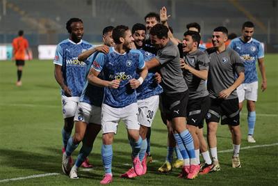 Ten-man Pyramids FC secure thrilling victory over NBE Club to remain top